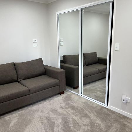 Guest Suite - Cosy Place In The Wattle Downs โอ๊คแลนด์ ภายนอก รูปภาพ